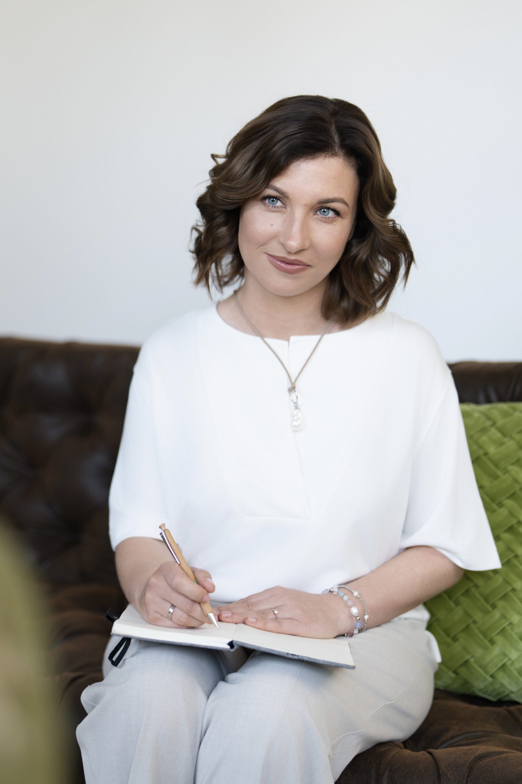 Magdalena Friedrich Heilpraktikerin für Psychotherapie und Trauerbegleiterin aus Pirna Magdalena Friedrich Heilpraktikerin für Psychotherapie und Trauerbegleiterin aus Pirna